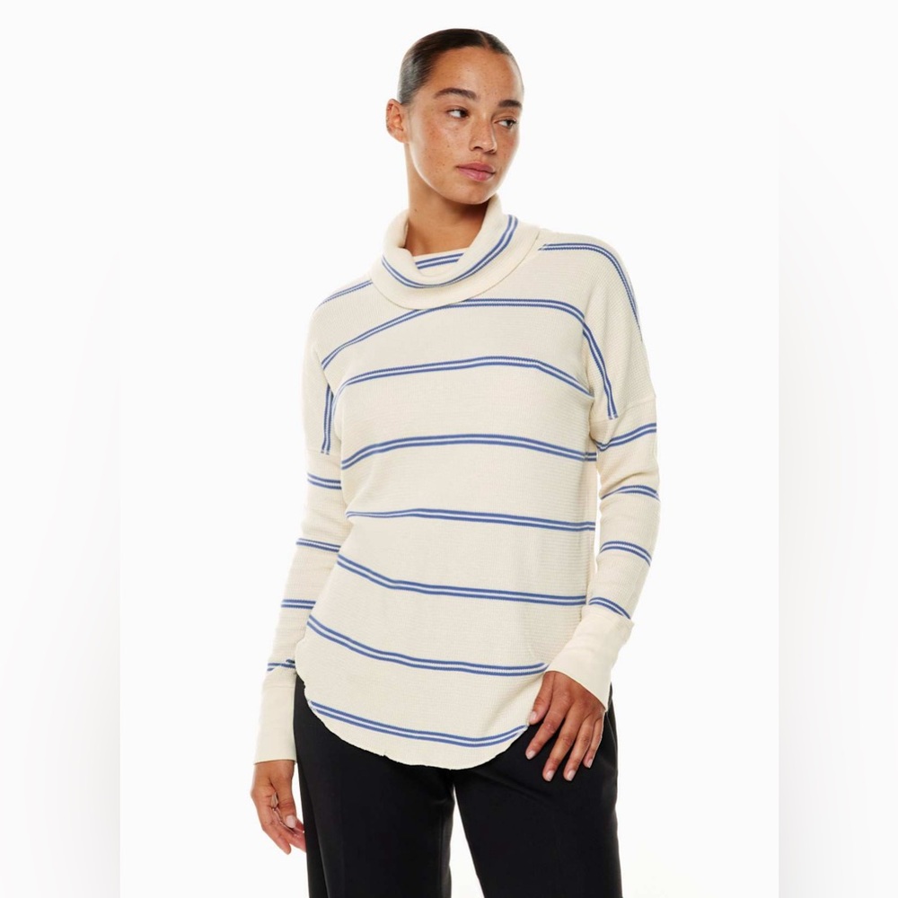 Aritzia Babaton long sleeve waffle knit size XS - Picture 2 of 6